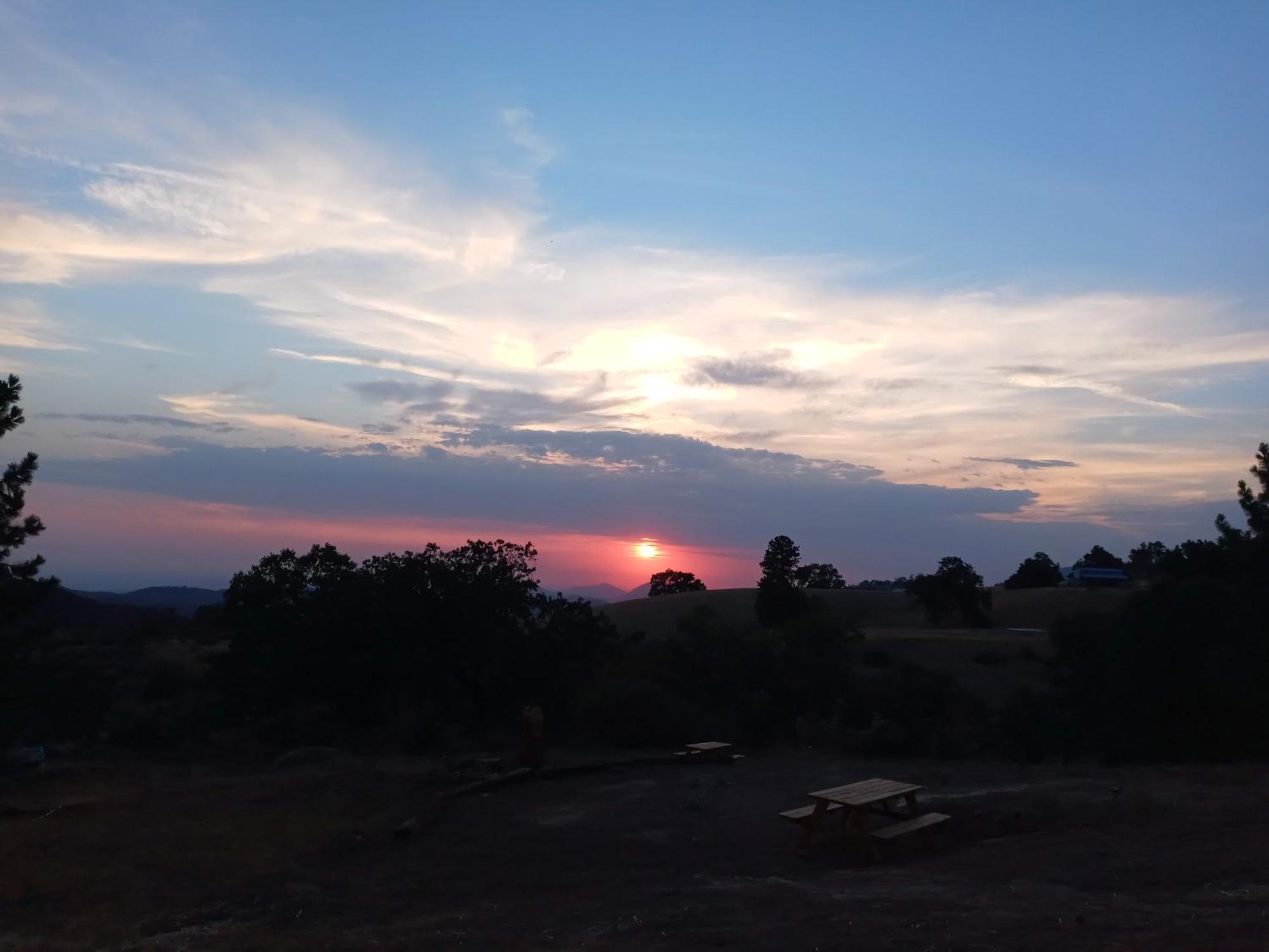 Campground At Sequoia Mountain Farms - Bring Your Own Tent Or Rv - No Bedrooms Or Beds Provided Miramonte Ngoại thất bức ảnh